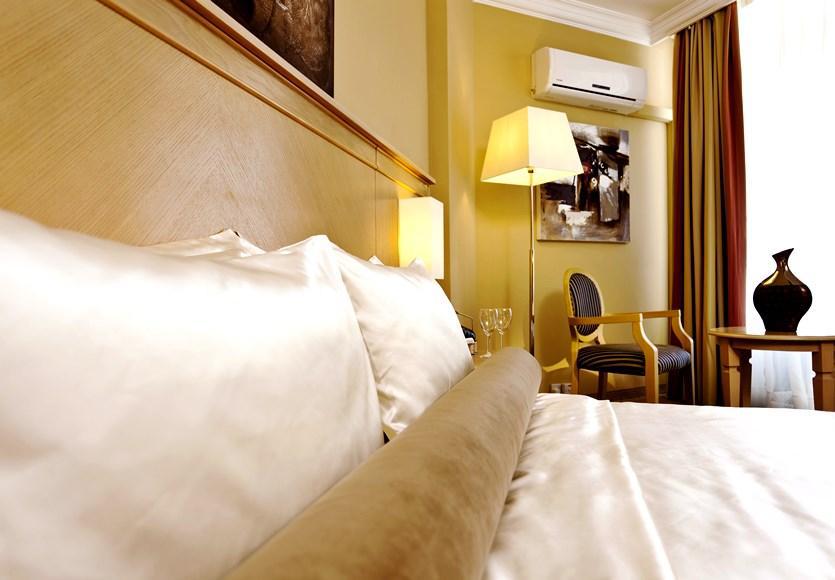 Salamis Bay Conti Hotel Agios Sergios Extérieur photo